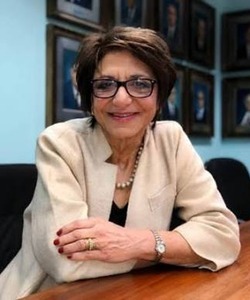 Carmita Abdo
